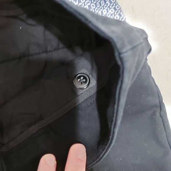 2 pairs of Catherine Malandrino shorts - Picture 7 of 12